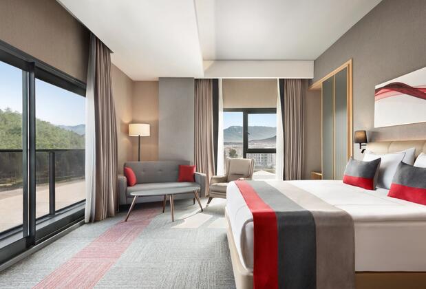 Ramada by Wyndham Tire - Görsel 4