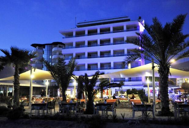 Azak Beach Hotel - Görsel 3