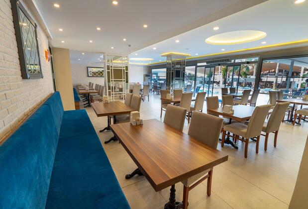 Azak Beach Hotel - Görsel 10