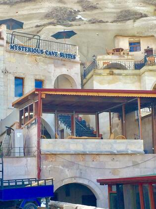Mysterious Cave Suites - Görsel 3