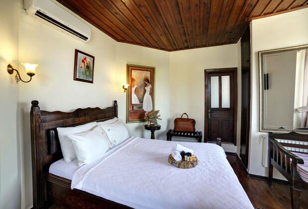 Pinecone Boutique Hotel - Görsel 24