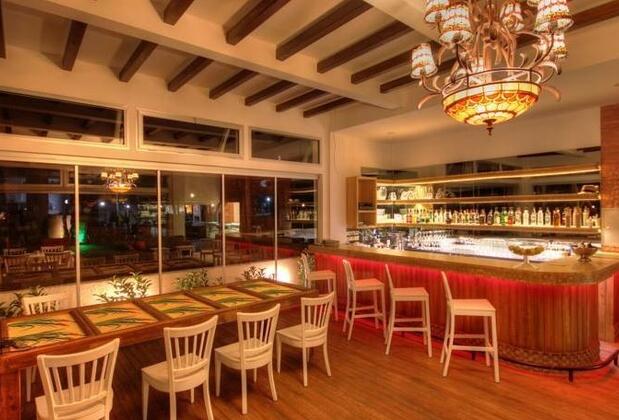 Megg's Otel Beach Restaurant - Görsel 3