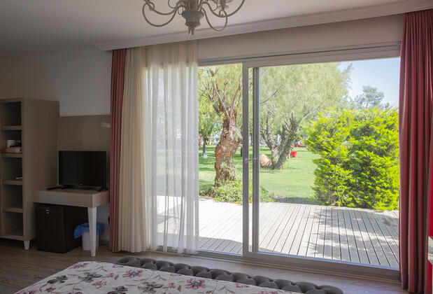 Kefi Beach Suites & Hotel - Görsel 7