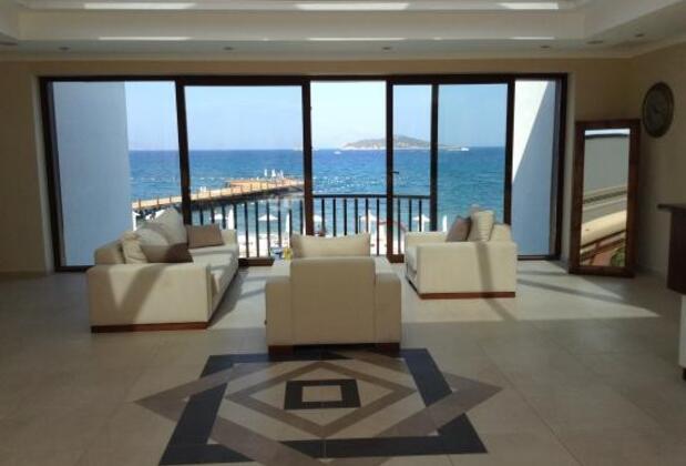 Small Beach Hotel - Görsel 4