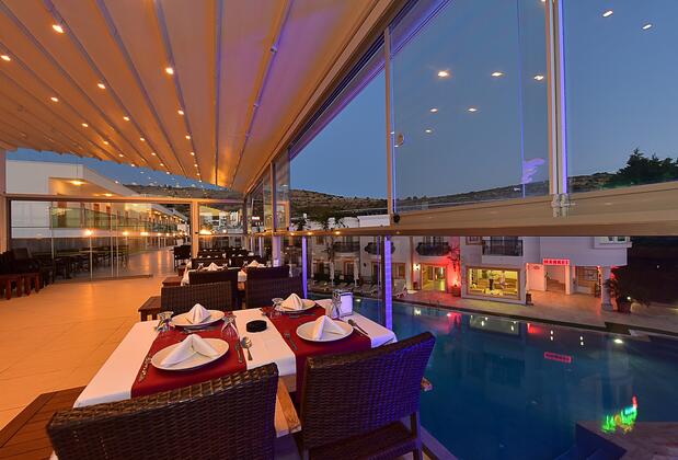 Tropicana Beach Hotel - Görsel 6