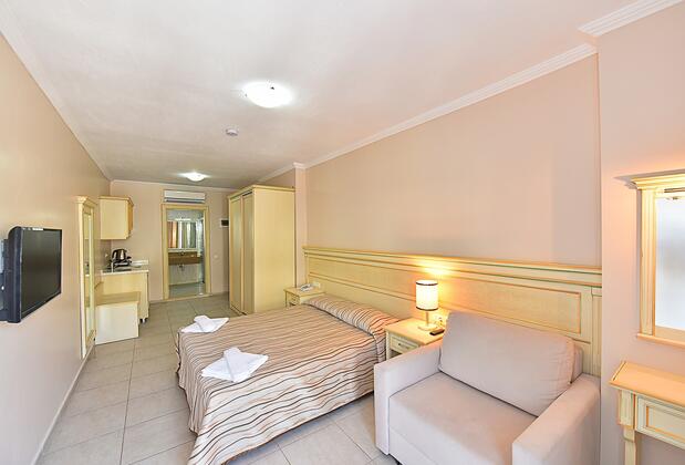 Tropicana Beach Hotel - Görsel 23