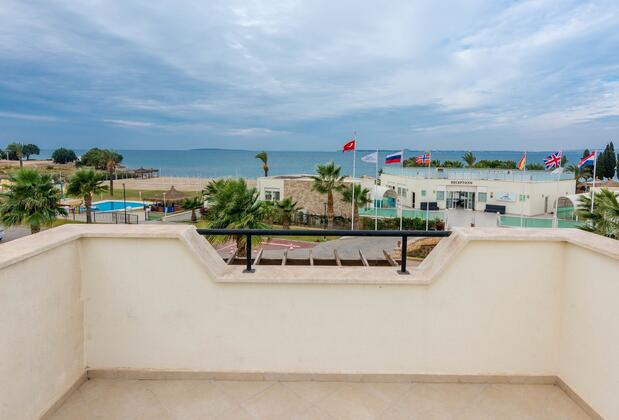 Kharma Beach Club Spa Apollonium Bay Villas - Görsel 15