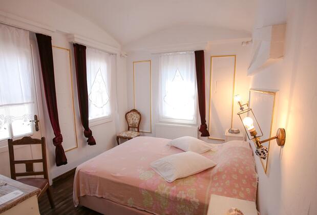 Cunda Moshinos Otel - Görsel 10