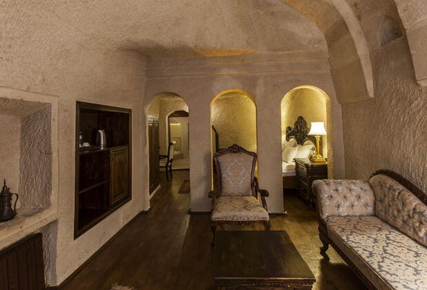 Aithra Cave Hotel - Görsel 9