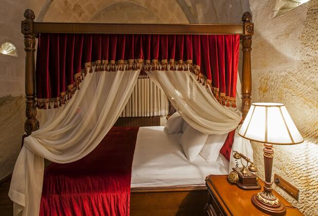 Aithra Cave Hotel - Görsel 21