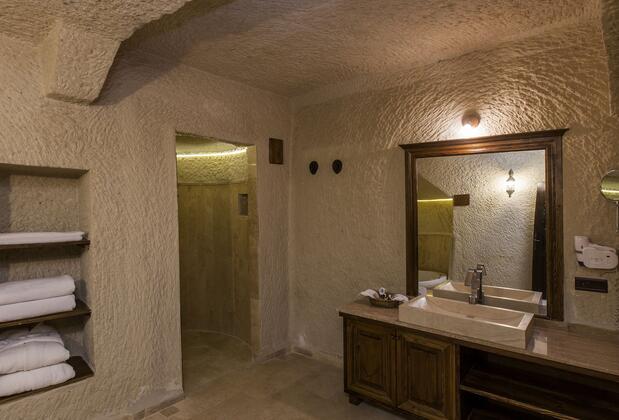 Aithra Cave Hotel - Görsel 3