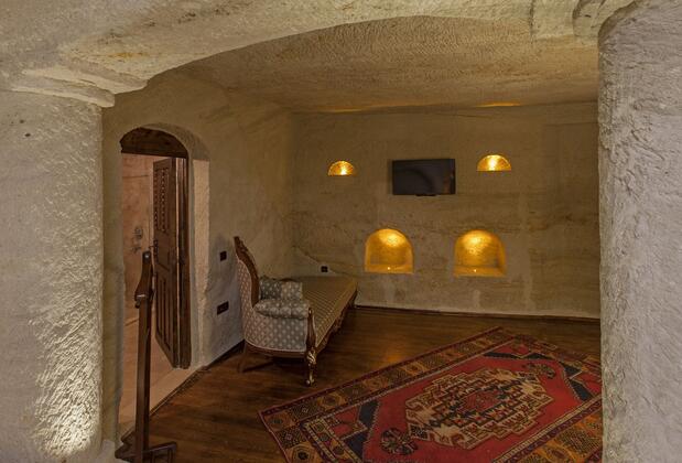 Aithra Cave Hotel - Görsel 23