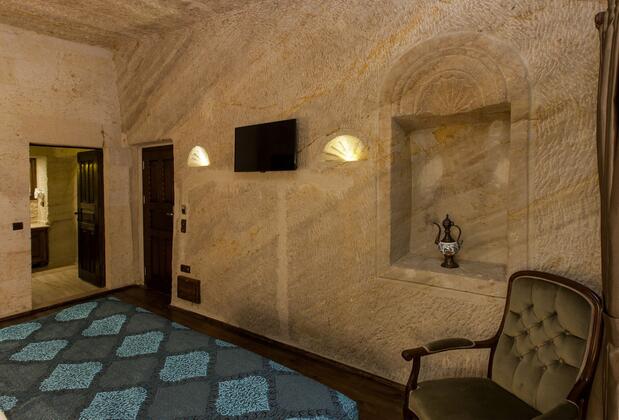 Aithra Cave Hotel - Görsel 25