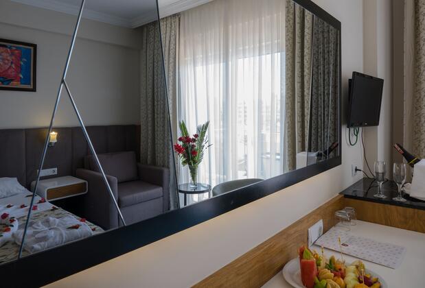 Throne Seagate Belek Hotel - Görsel 18