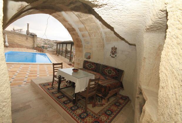 Local Cave House Hotel - Görsel 12