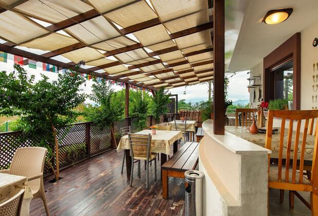 Ephesus Palace - Görsel 4