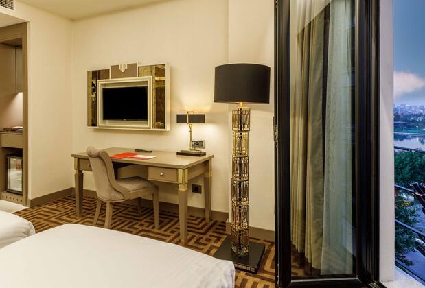 Ramada by Wyndham İstanbul Golden Horn - Görsel 17