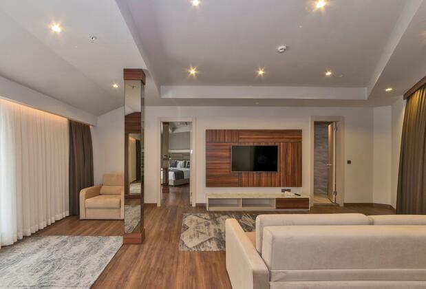 Golden Royal Hotel - Görsel 43