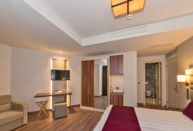 Golden Royal Hotel - Görsel 44