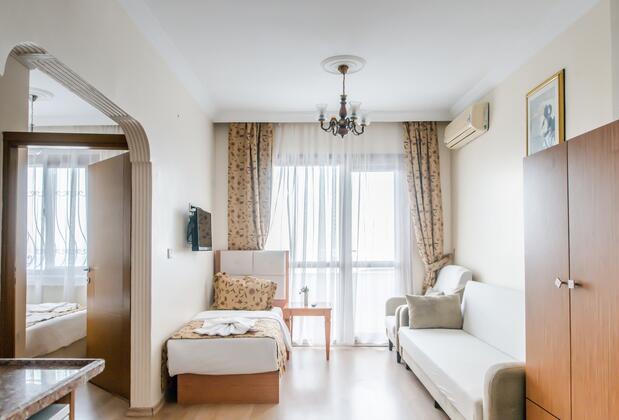 Camelot Apartment - Görsel 5