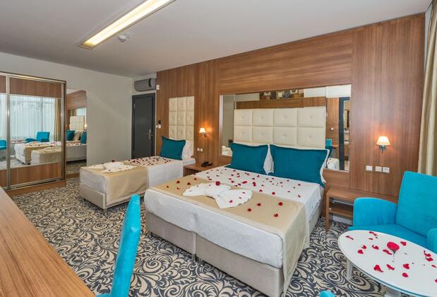 New My World - Görsel 14