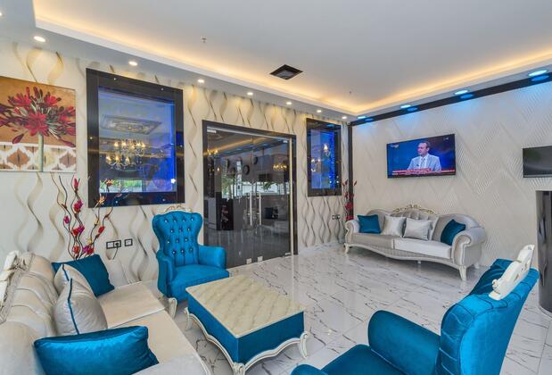 New My World - Görsel 13