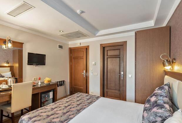Aristocrat Hotel - Görsel 16