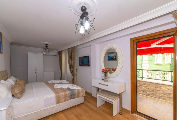 Saint George Boutique House - Görsel 22