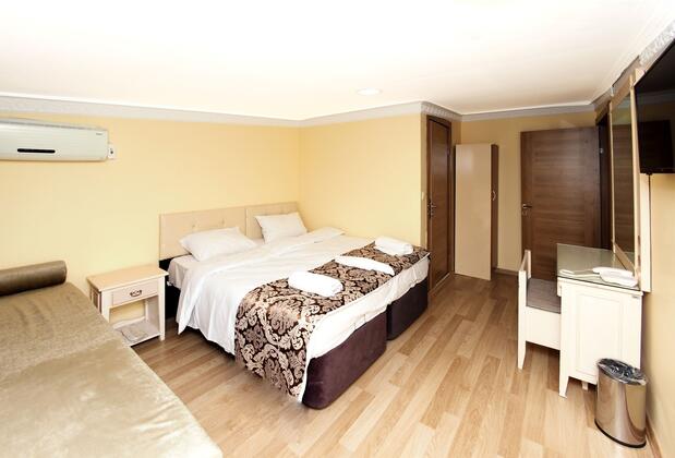 The Queen Hotel - Görsel 18