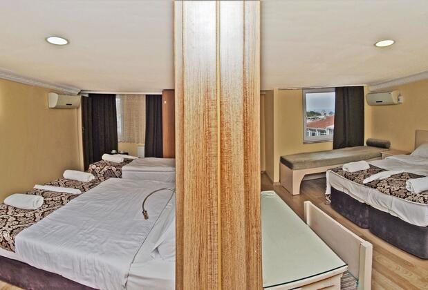 The Queen Hotel - Görsel 19