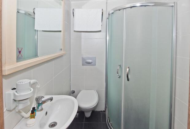 The Queen Hotel - Görsel 41