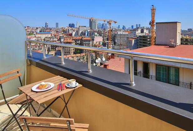 Ramada by Wyndham İstanbul Taksim - Görsel 18