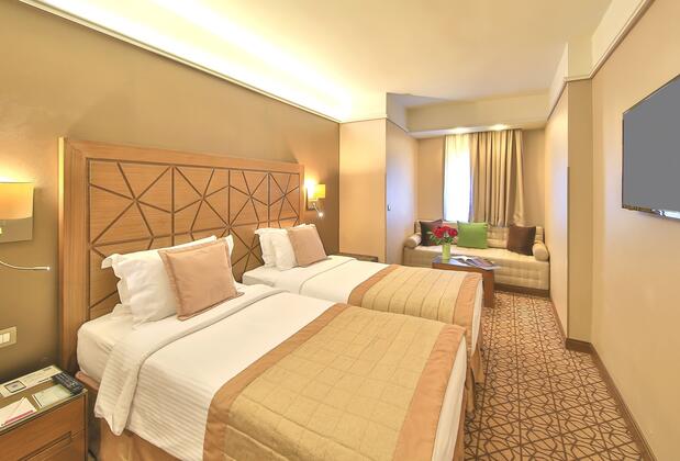 Ramada by Wyndham İstanbul Taksim - Görsel 36