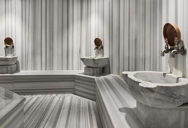 Ramada by Wyndham İstanbul Taksim - Görsel 12