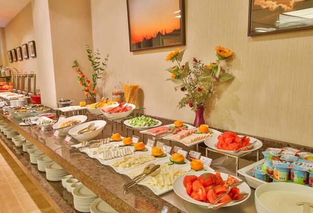 Ramada by Wyndham İstanbul Taksim - Görsel 21