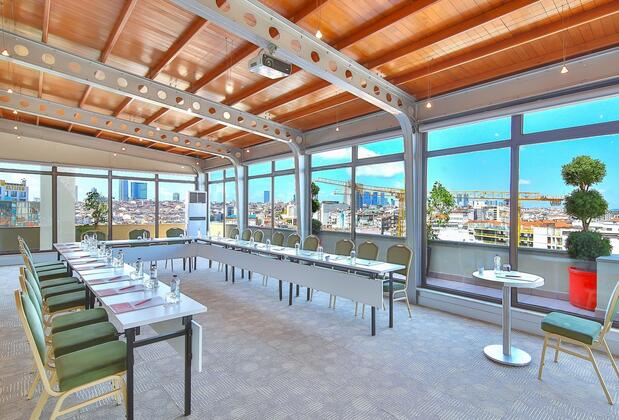 Ramada by Wyndham İstanbul Taksim - Görsel 30