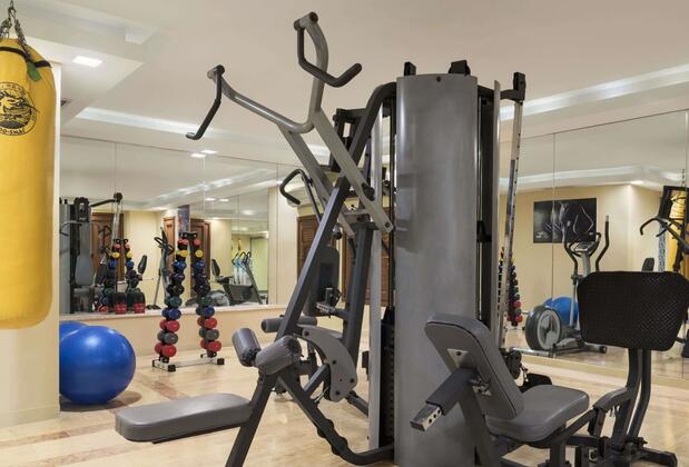 Ramada by Wyndham İstanbul Taksim - Görsel 13