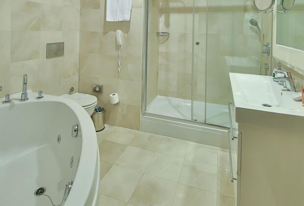 Ramada by Wyndham İstanbul Taksim - Görsel 39