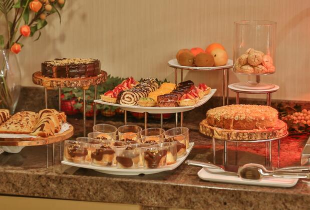 Ramada by Wyndham İstanbul Taksim - Görsel 24