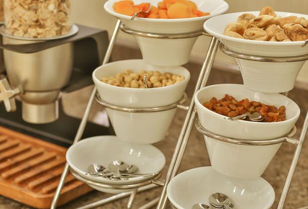 Ramada by Wyndham İstanbul Taksim - Görsel 26