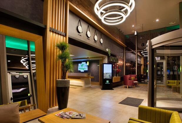 Holiday Inn İstanbul Kadıköy - Görsel 3