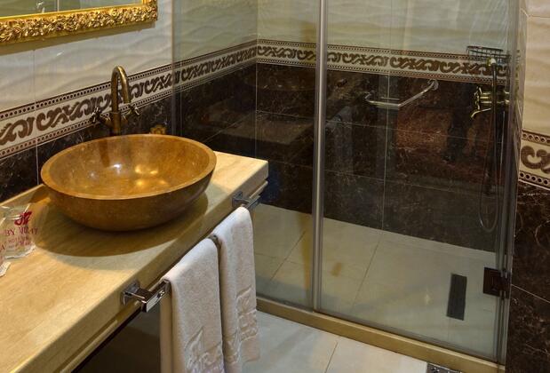 By Murat Crown Hotel - Görsel 26