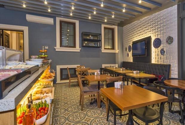 Four Doors Hotel - Görsel 23