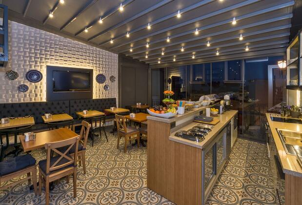 Four Doors Hotel - Görsel 21