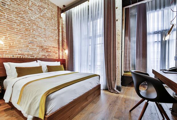 Ikonik The Public - Görsel 22