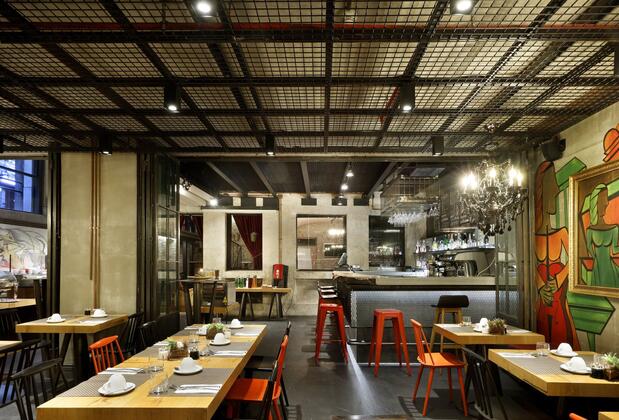 Ikonik The Public - Görsel 10