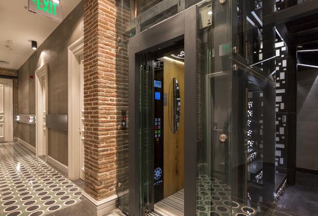 Ikonik The Public - Görsel 4