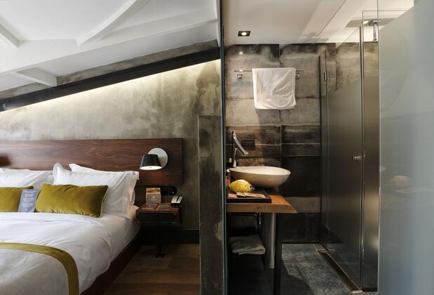 Ikonik The Public - Görsel 23