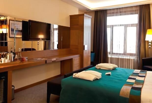 Collage Pera - Görsel 6