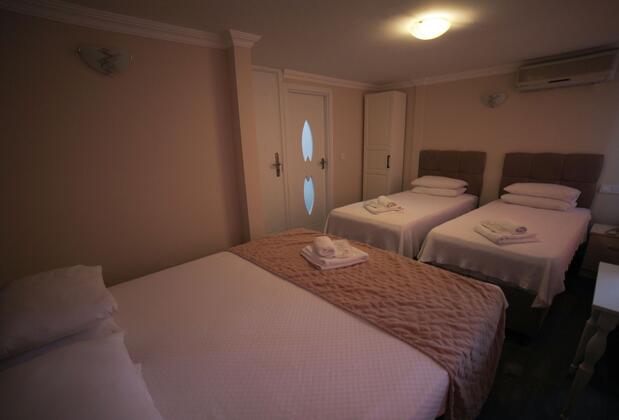 Hotel Rose Bouquets - Görsel 8